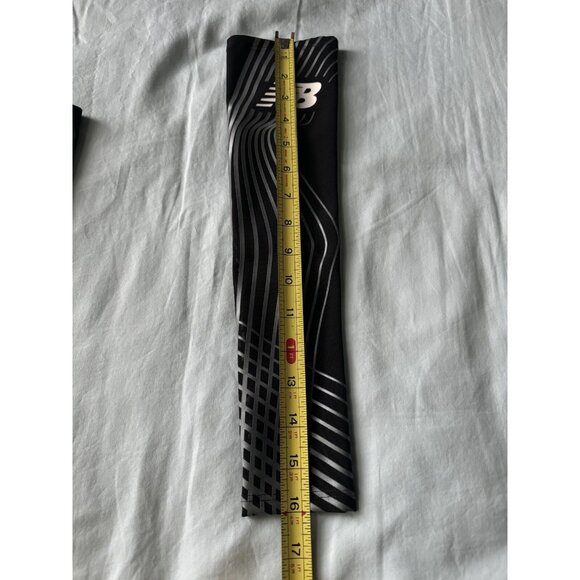 New Balance 2023 Pro Elite Issue Prodigy Racing Arm Black Sleeves Size Small - Picture 8 of 14